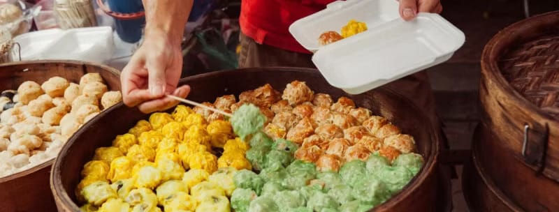 Food – want avontuur smaakt beter met een volle maag 🍛🍍